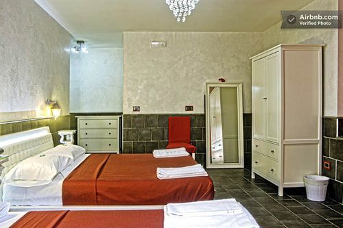 Suite Apartments Angioini Neapel Exteriör bild